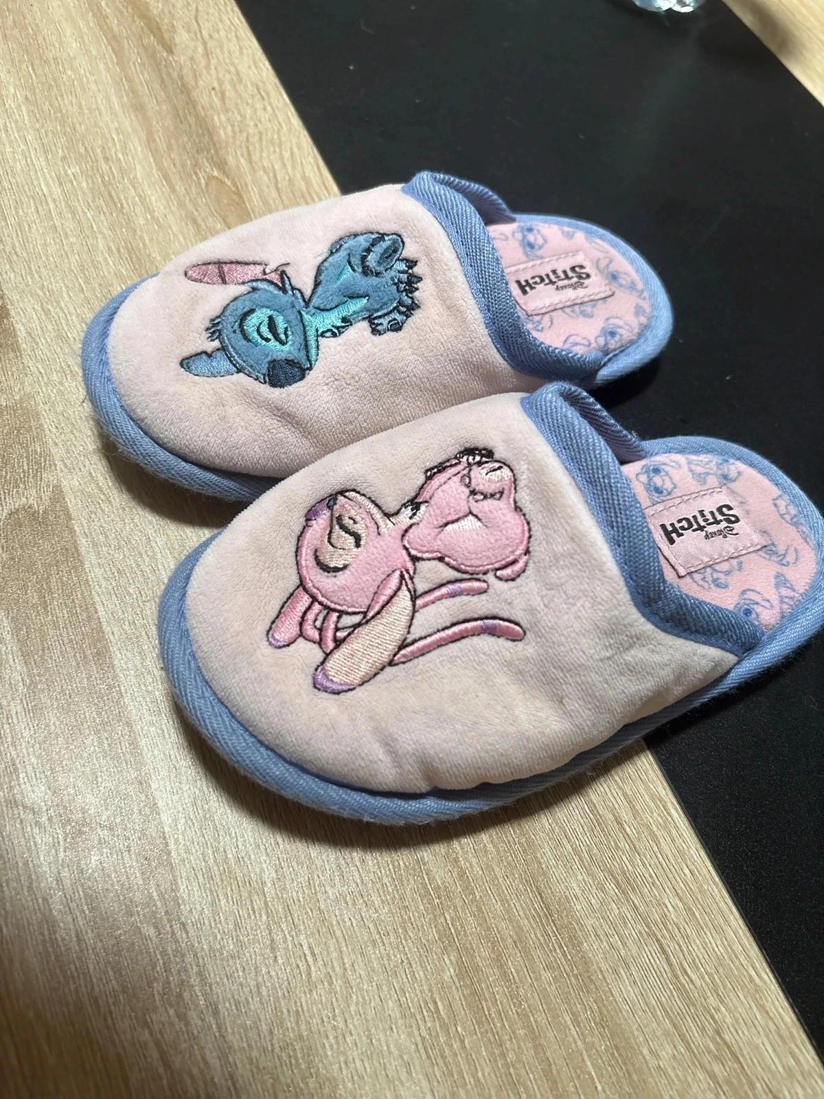 Zapatillas Stitch y Angel talla 31 Disney – photo 2